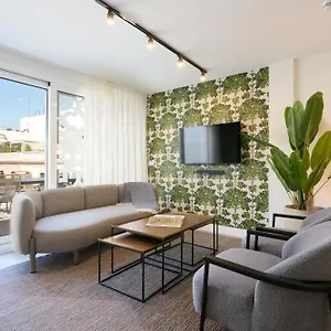 Apart Otel Casa Pizarro, By Homing U